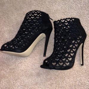 Faux Suede Hearts Booties Gently pre-loved